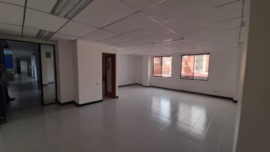 Oficina en arriendo en Lorena, Medellín, 56 m² · foto 2 de 16