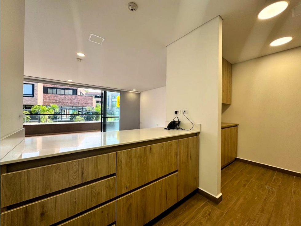 Apartamento en venta en Loma Del Escobero, Envigado · foto 13 de 24