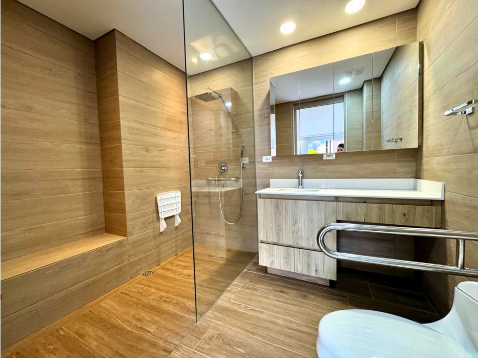 Apartamento en venta en Loma Del Escobero, Envigado · foto 15 de 24