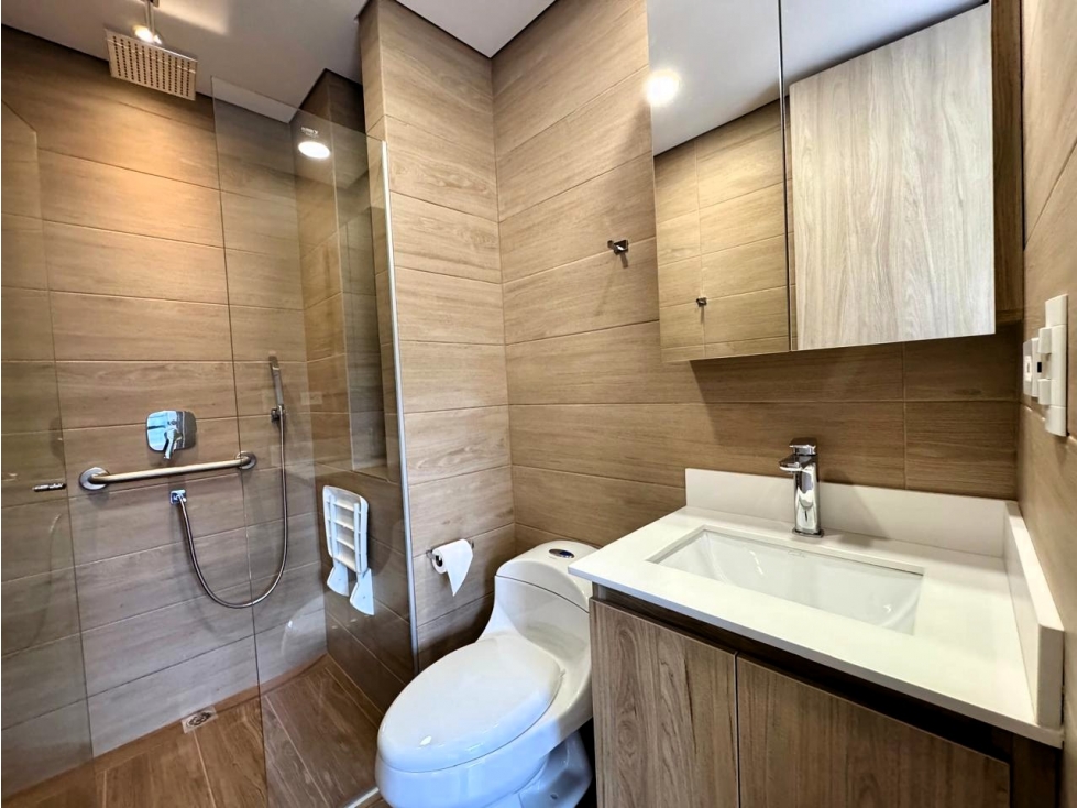 Apartamento en venta en Loma Del Escobero, Envigado · foto 18 de 24