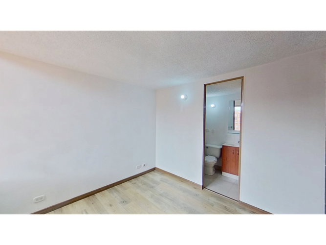 Apartamento de 3 alcobas en venta en Girardot, Girardot, 55 m² · foto 4 de 19