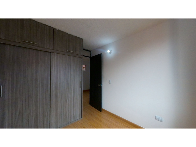 Apartamento de 3 alcobas en venta en Laguna Tierra Blanca, Soacha, 62 m² · foto 12 de 24