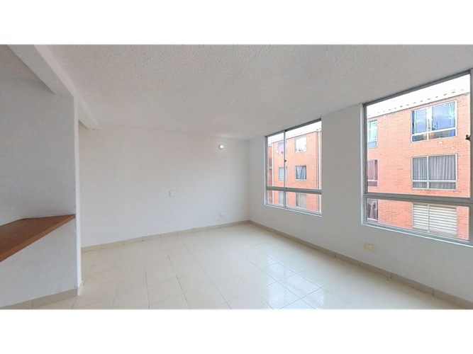 Apartamento de 3 alcobas en venta en San Pedro, Madrid, 68 m² · foto 2 de 20