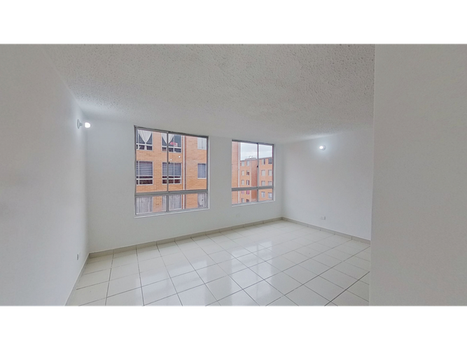 Apartamento de 3 alcobas en venta en Conjunto Residencial La Finca Super Manzana 7, Madrid, 68 m² · foto 2 de 24