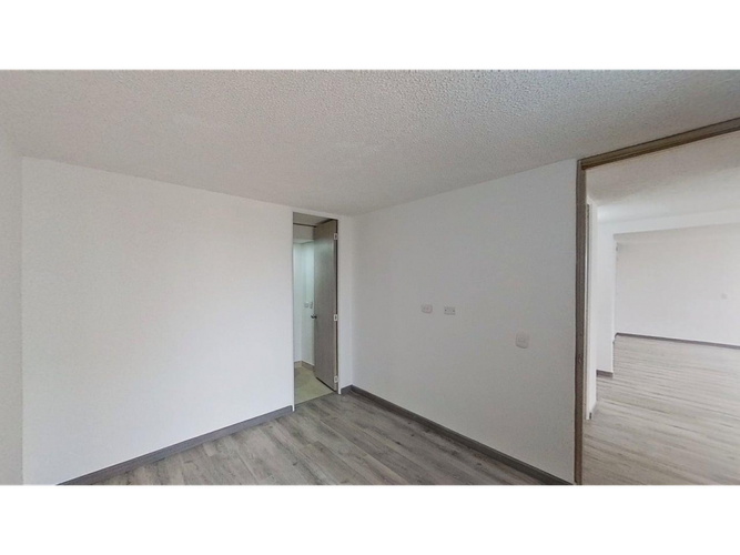 Apartamento de 3 alcobas en venta en Los Arboles, Madrid, 57 m² · foto 11 de 17