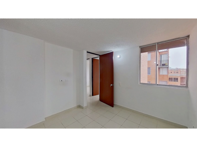 Apartamento de 3 alcobas en venta en Conjunto Residencial La Finca Super Manzana 7, Madrid, 68 m² · foto 8 de 24