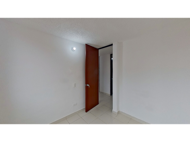 Apartamento de 3 alcobas en venta en Conjunto Residencial La Finca Super Manzana 7, Madrid, 68 m² · foto 11 de 24