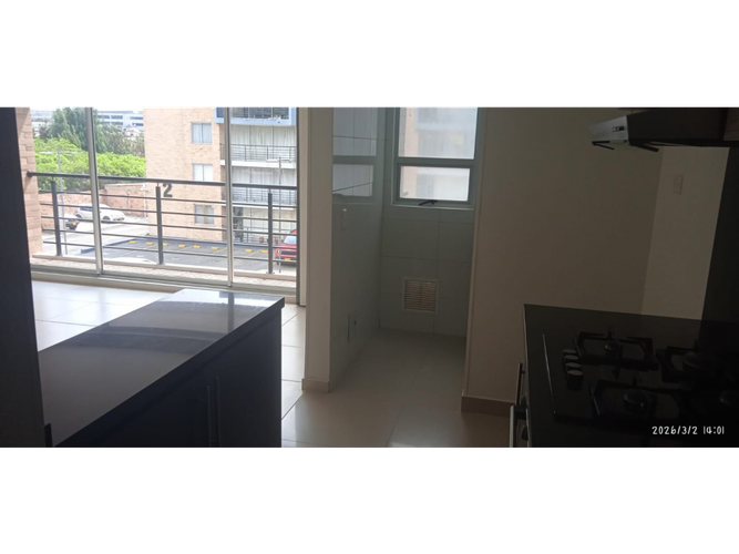 Apartamento de 2 alcobas en venta en Cr Santillana, Mosquera, 73 m² · foto 6 de 24