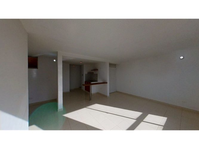 Apartamento de 3 alcobas en venta en Cr. La Finca Sm 9, Madrid, 68 m² · foto 13 de 22