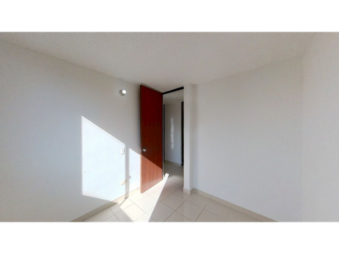 Apartamento de 3 alcobas en venta en Cr. La Finca Sm 9, Madrid, 68 m² · foto 14 de 22