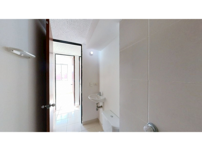 Apartamento de 3 alcobas en venta en Cr. La Finca Sm 9, Madrid, 68 m² · foto 20 de 22