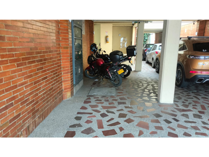 Apartamento de 3 alcobas en venta en Quesada, Bogotá, 84 m² · foto 13 de 14