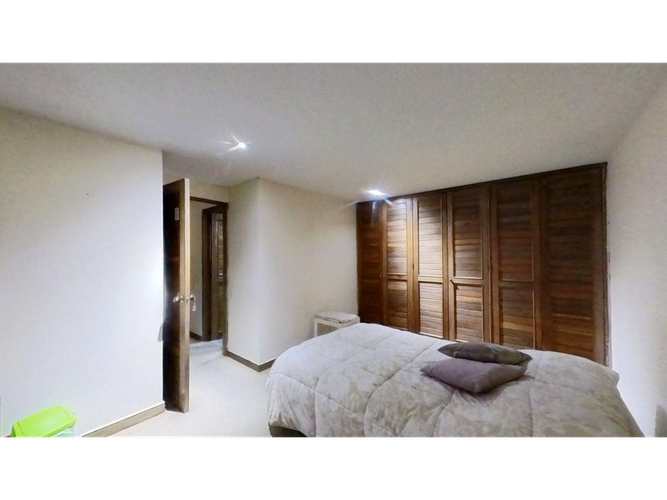Apartamento de 4 alcobas en venta en Chico Norte, Bogotá, 184 m² · foto 7 de 24