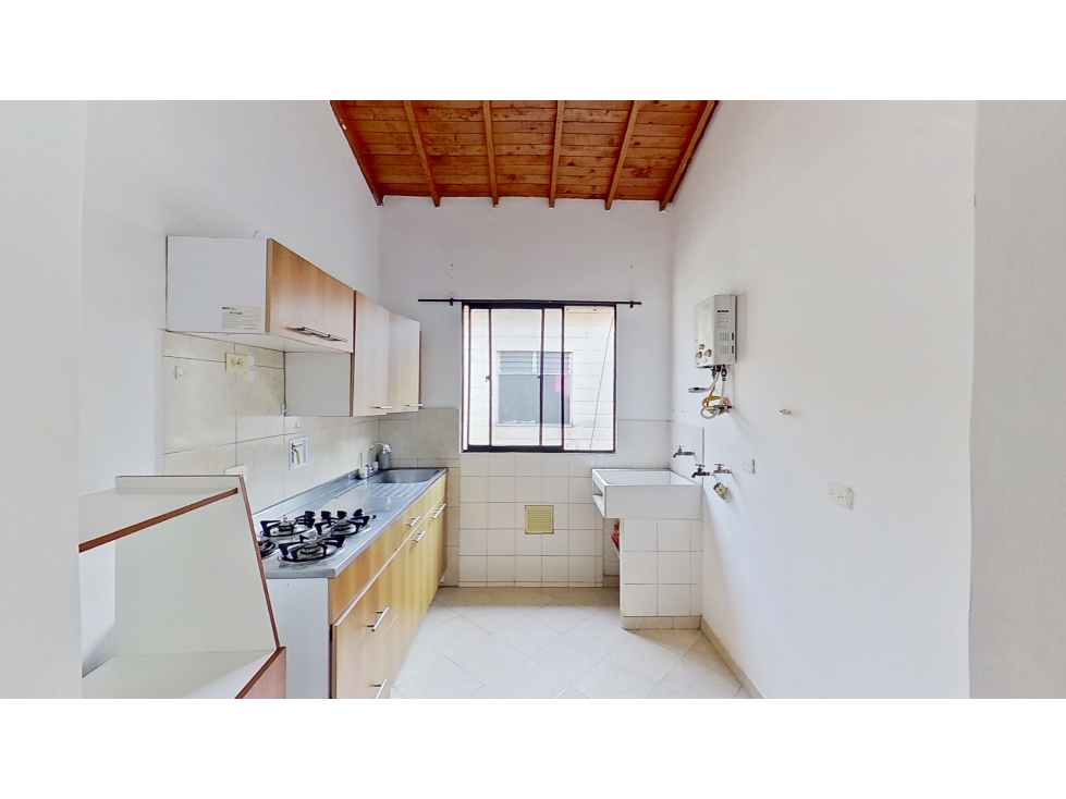 Apartamento en venta en Camparola, Itagüí · foto 2 de 24