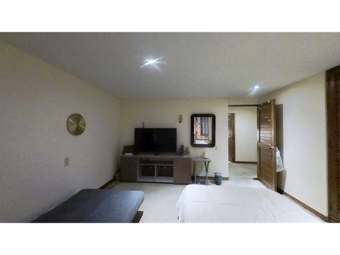 Apartamento de 4 alcobas en venta en Chico Norte, Bogotá, 184 m² · foto 18 de 24