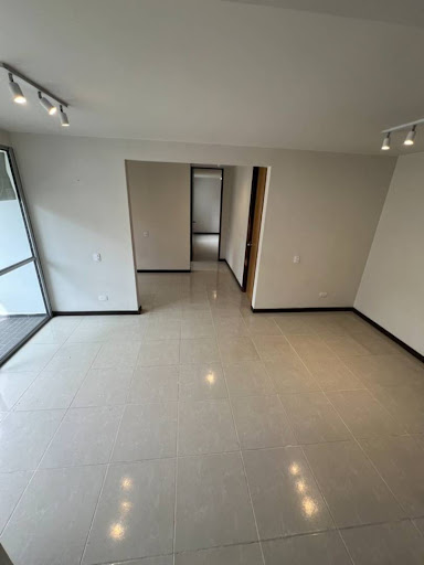 2BR Apartment in El Carmelo II (67 m²)