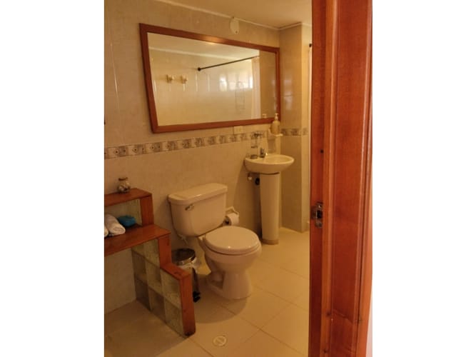 Casa de 5 alcobas en venta en Mesa De Los Santos, Piedecuesta, 300 m² · foto 10 de 21