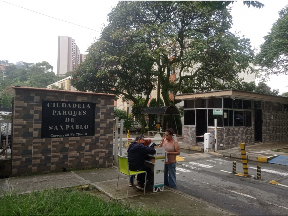 Apartamento en venta en Camparola, Itagüí · foto 17 de 24