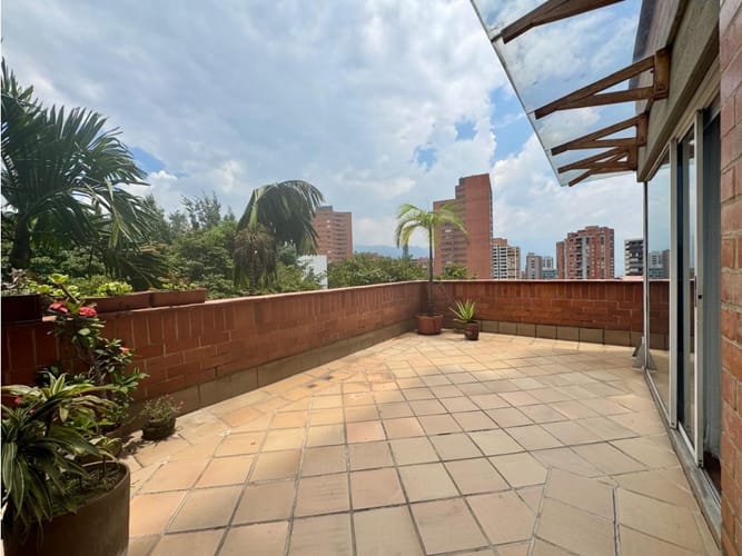 Apartamento de 3 alcobas en venta en Los Balsos, Medellín, 167 m² · foto 7 de 24