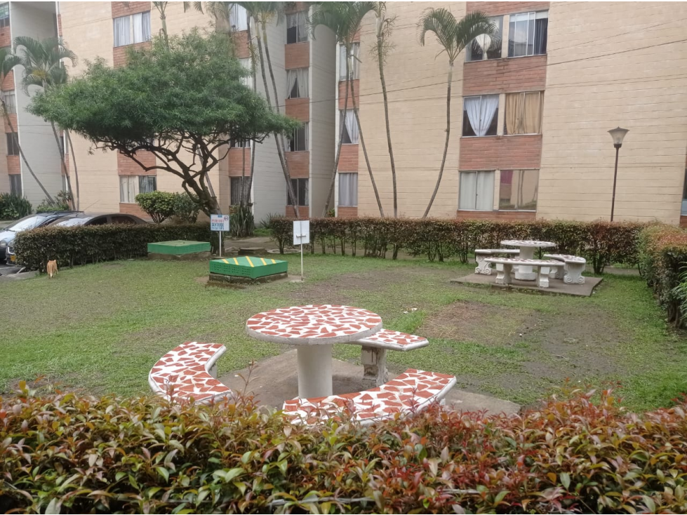 Apartamento en venta en Camparola, Itagüí · foto 19 de 24