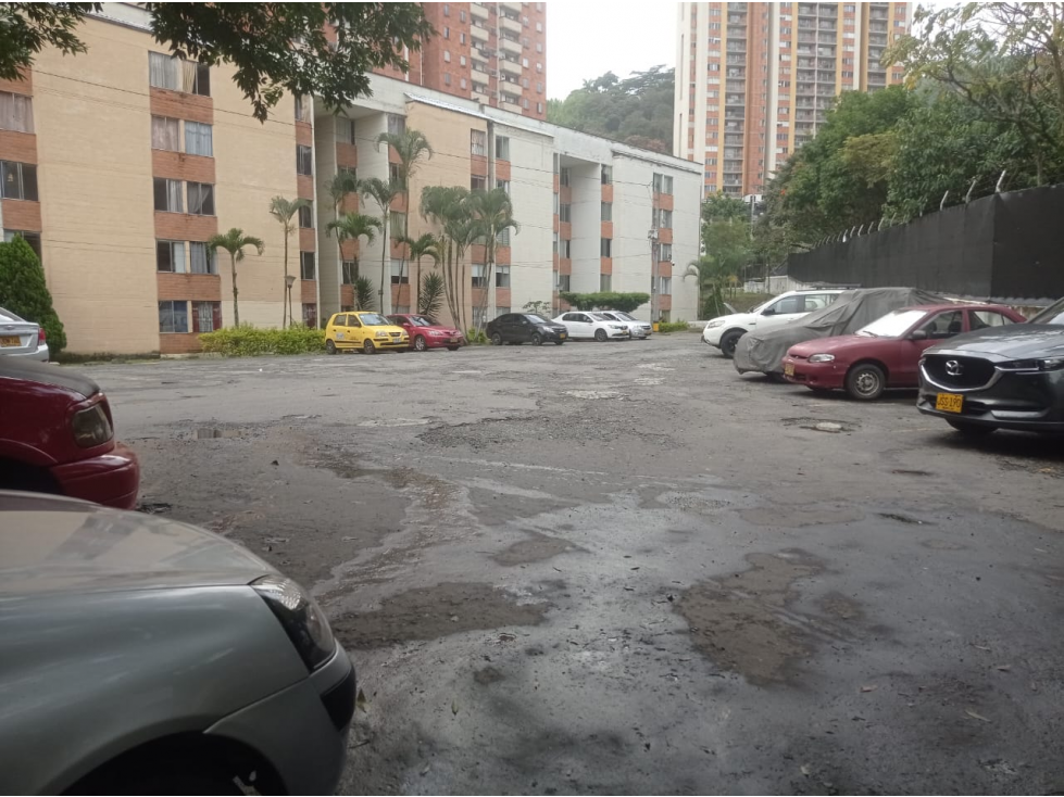 Apartamento en venta en Camparola, Itagüí · foto 21 de 24