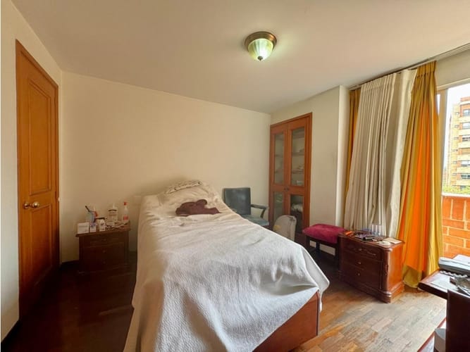 Apartamento de 3 alcobas en venta en Los Balsos, Medellín, 167 m² · foto 13 de 24