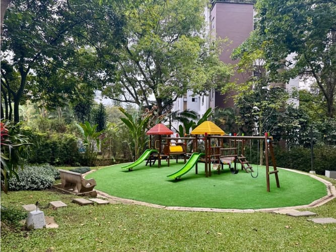 Apartamento de 3 alcobas en venta en Los Balsos, Medellín, 167 m² · foto 20 de 24