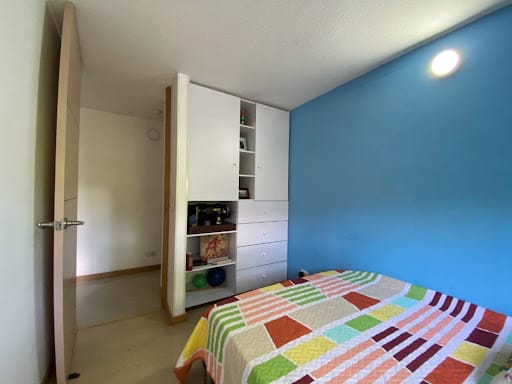 Apartamento de 3 alcobas en venta en Las Antillas, Envigado, 69 m² · foto 7 de 19