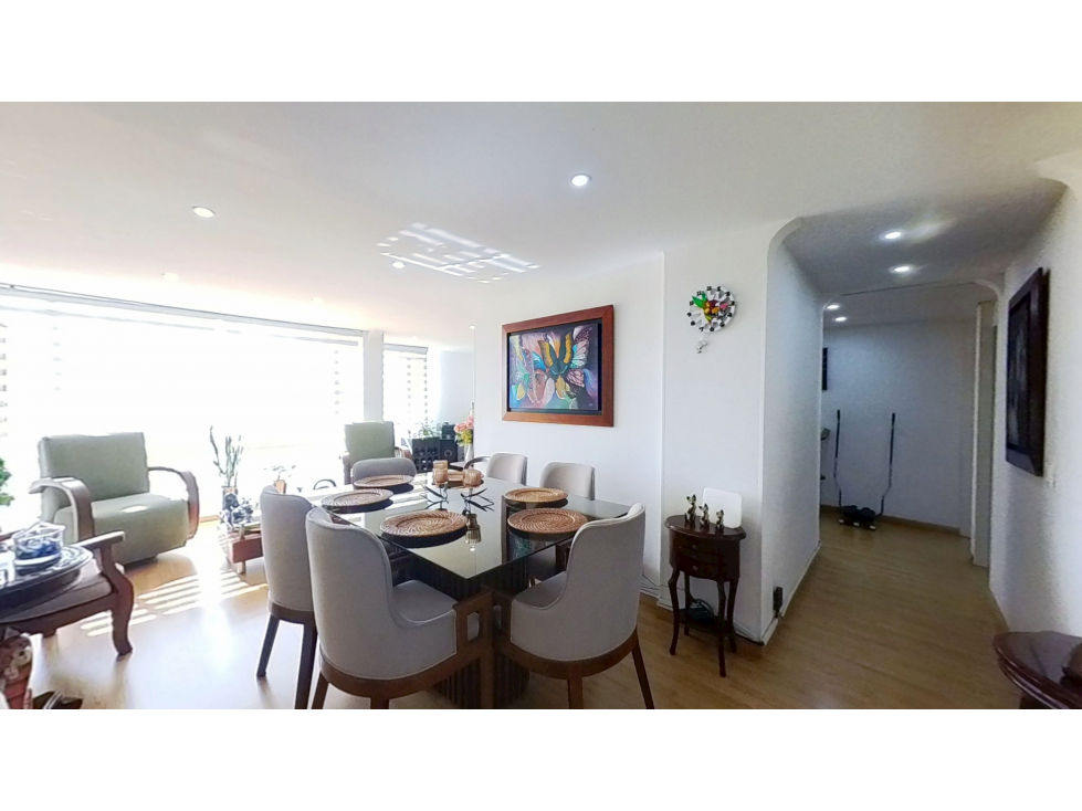 Apartamento en venta en Mazuren, Bogotá · foto 2 de 24