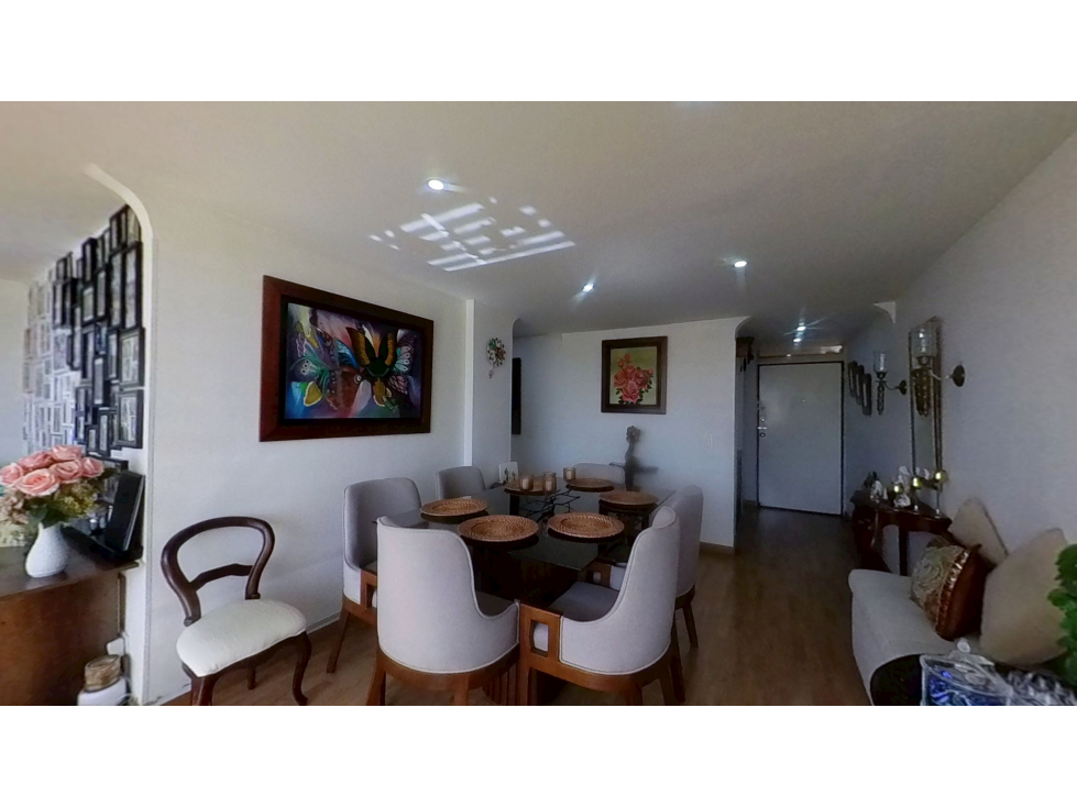Apartamento en venta en Mazuren, Bogotá · foto 8 de 24