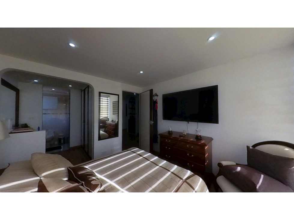 Apartamento en venta en Mazuren, Bogotá · foto 9 de 24