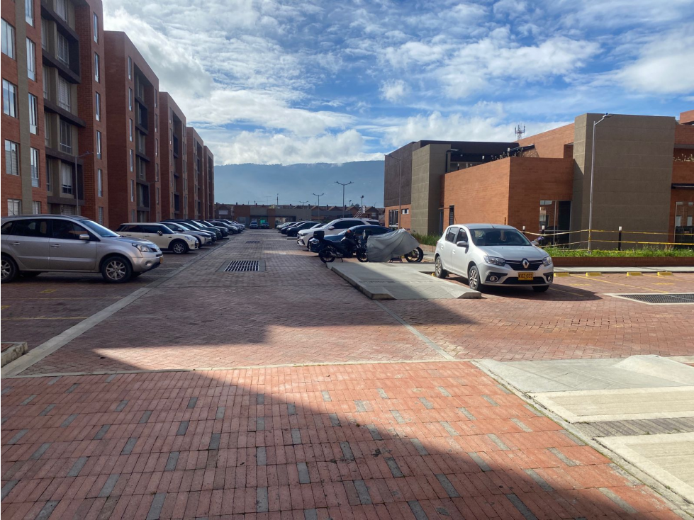 Apartamento en venta en Cn Los Arboles, Chía · foto 18 de 24