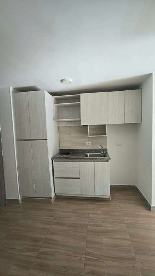 Apartaestudio en arriendo en Colina Campestre, Bogotá, 25 m² · foto 7 de 8