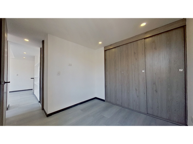 Apartamento de 1 alcoba en venta en Rincon De Mandalay, Bogotá, 38 m² · foto 8 de 18