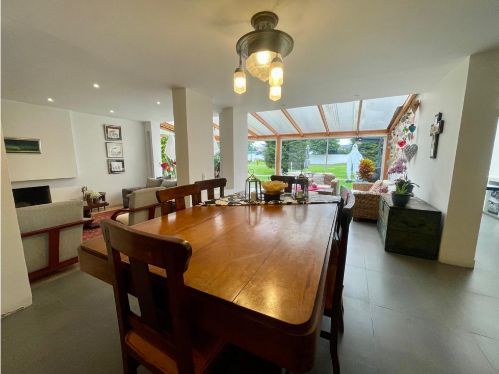 Casa en venta en San Jose De Bavaria, Bogotá · foto 4 de 23