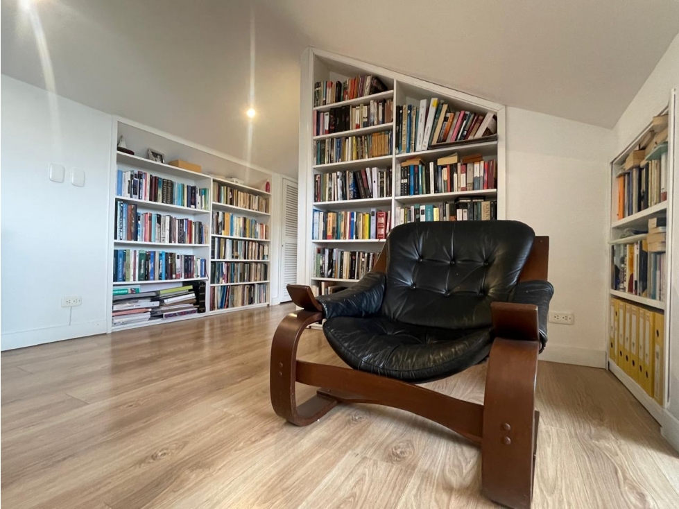 Casa en venta en San Jose De Bavaria, Bogotá · foto 23 de 23