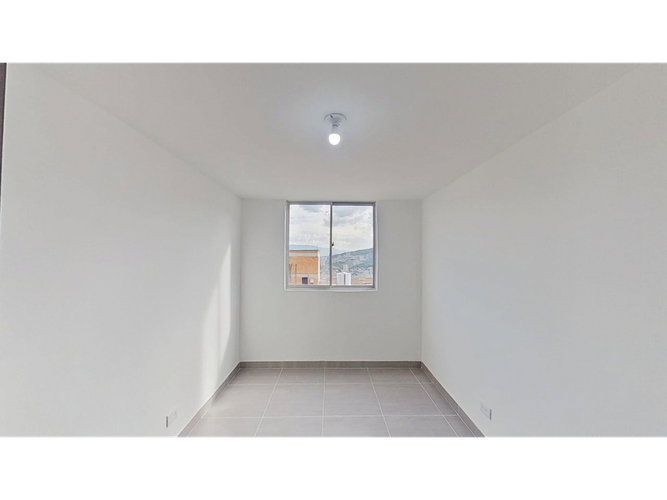 Apartamento de 2 alcobas en venta en San Martin, Bello, 41 m² · foto 9 de 17