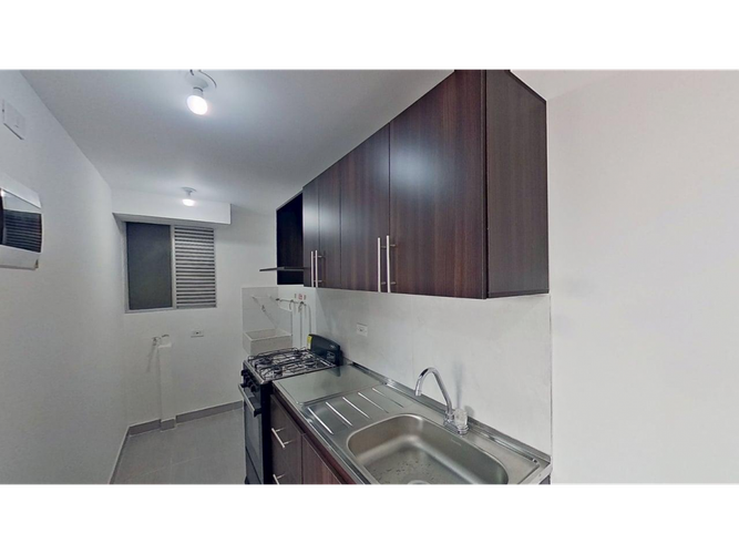 Apartamento de 2 alcobas en venta en San Martin, Bello, 41 m² · foto 14 de 17