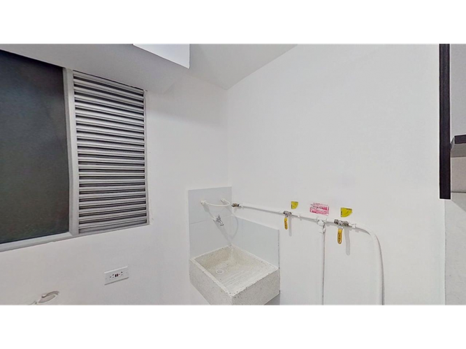 Apartamento de 2 alcobas en venta en San Martin, Bello, 41 m² · foto 15 de 17