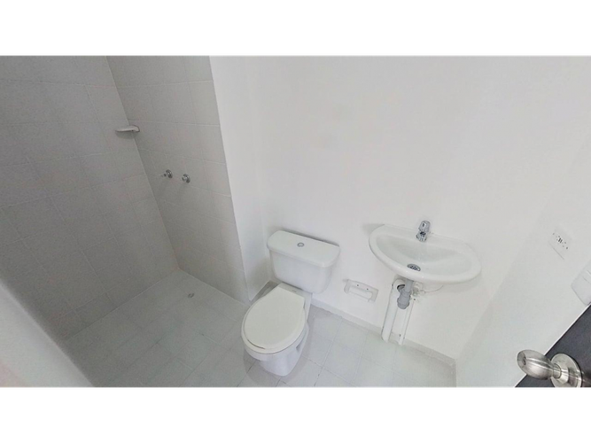 Apartamento de 2 alcobas en venta en San Martin, Bello, 41 m² · foto 16 de 17