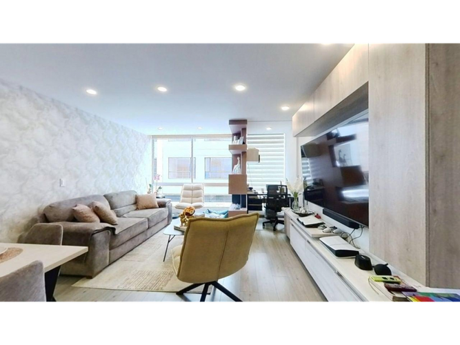 Apartaestudio en venta en Nuevo Country, Bogotá, 78 m² · foto 2 de 19