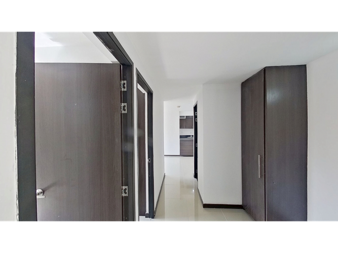 Apartamento de 3 alcobas en venta en Parque Tulio Ospina, Bello, 66 m² · foto 5 de 24