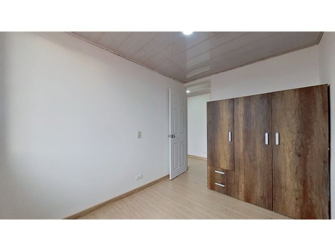 Apartamento de 2 alcobas en venta en Conjunto Residencial Tarento, Madrid, 53 m² · foto 6 de 20