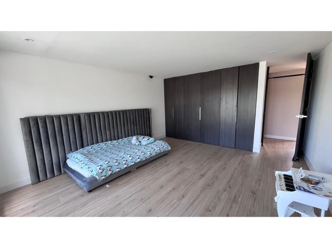Casa en venta en San Jose De Bavaria, Bogotá · foto 11 de 24
