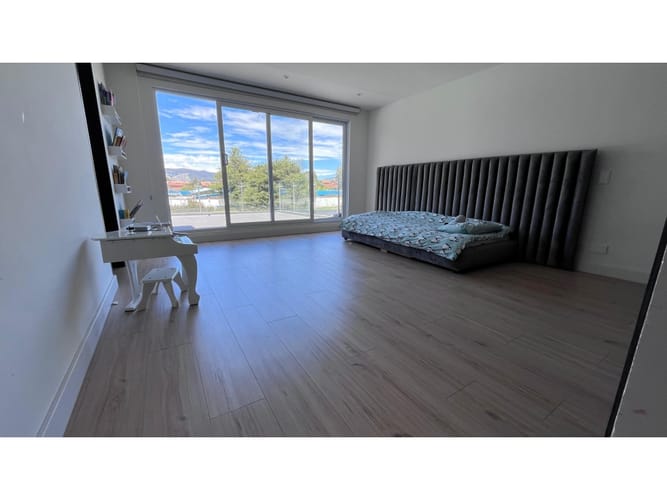 Casa en venta en San Jose De Bavaria, Bogotá · foto 12 de 24