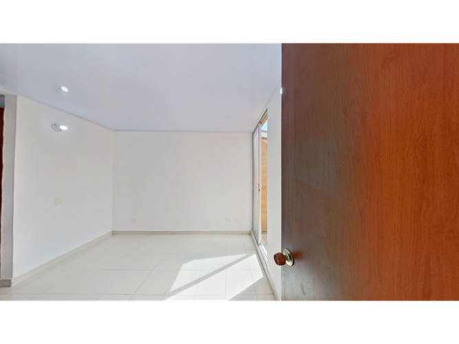 Apartamento de 3 alcobas en venta en Conjunto Residencial Manzanares, Madrid, 59 m² · foto 6 de 13