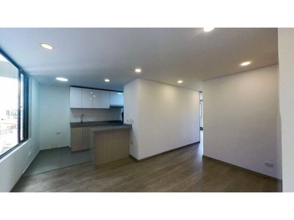 Apartamento en venta en Normandia, Bogotá · foto 2 de 19