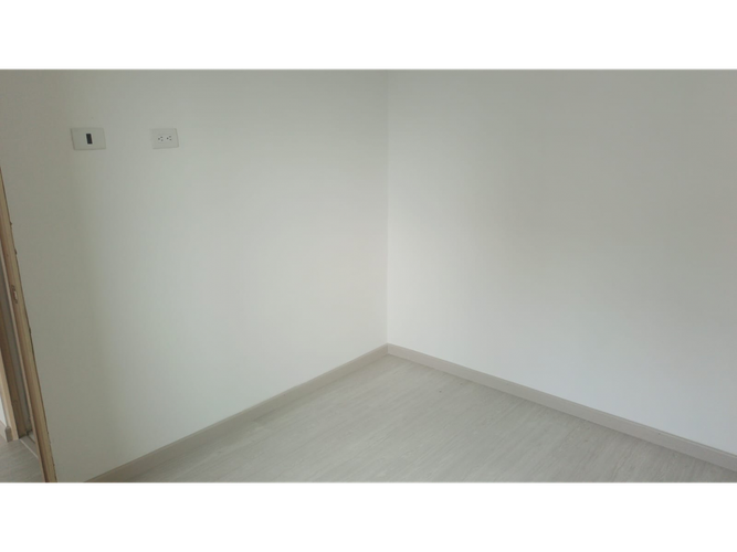 Apartamento en venta en Gran Britalia, Bogotá · foto 9 de 18
