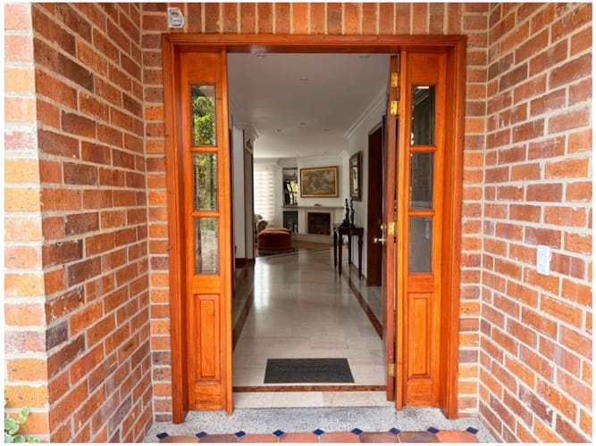 Casa de 6 alcobas en venta en Suba Urbano, Bogotá, 214 m² · foto 5 de 24