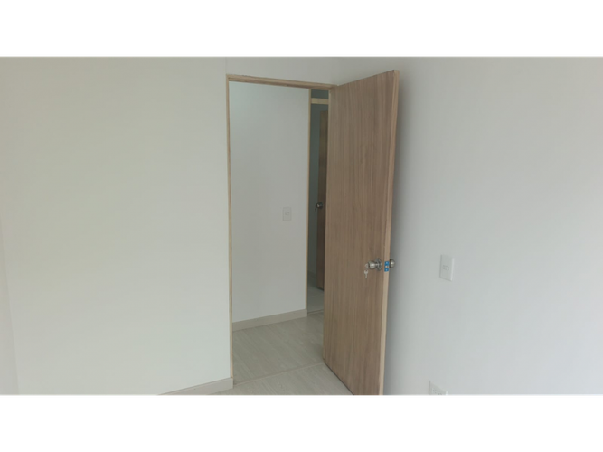 Apartamento en venta en Gran Britalia, Bogotá · foto 12 de 18